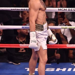 Boxing image