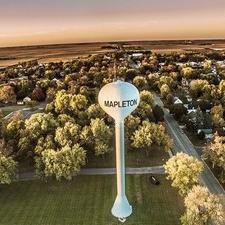 Mapleton, North Dakota image
