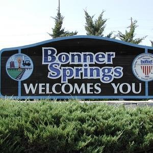Bonner Springs image