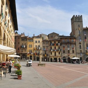 Arezzo image
