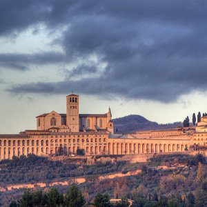 Assisi image